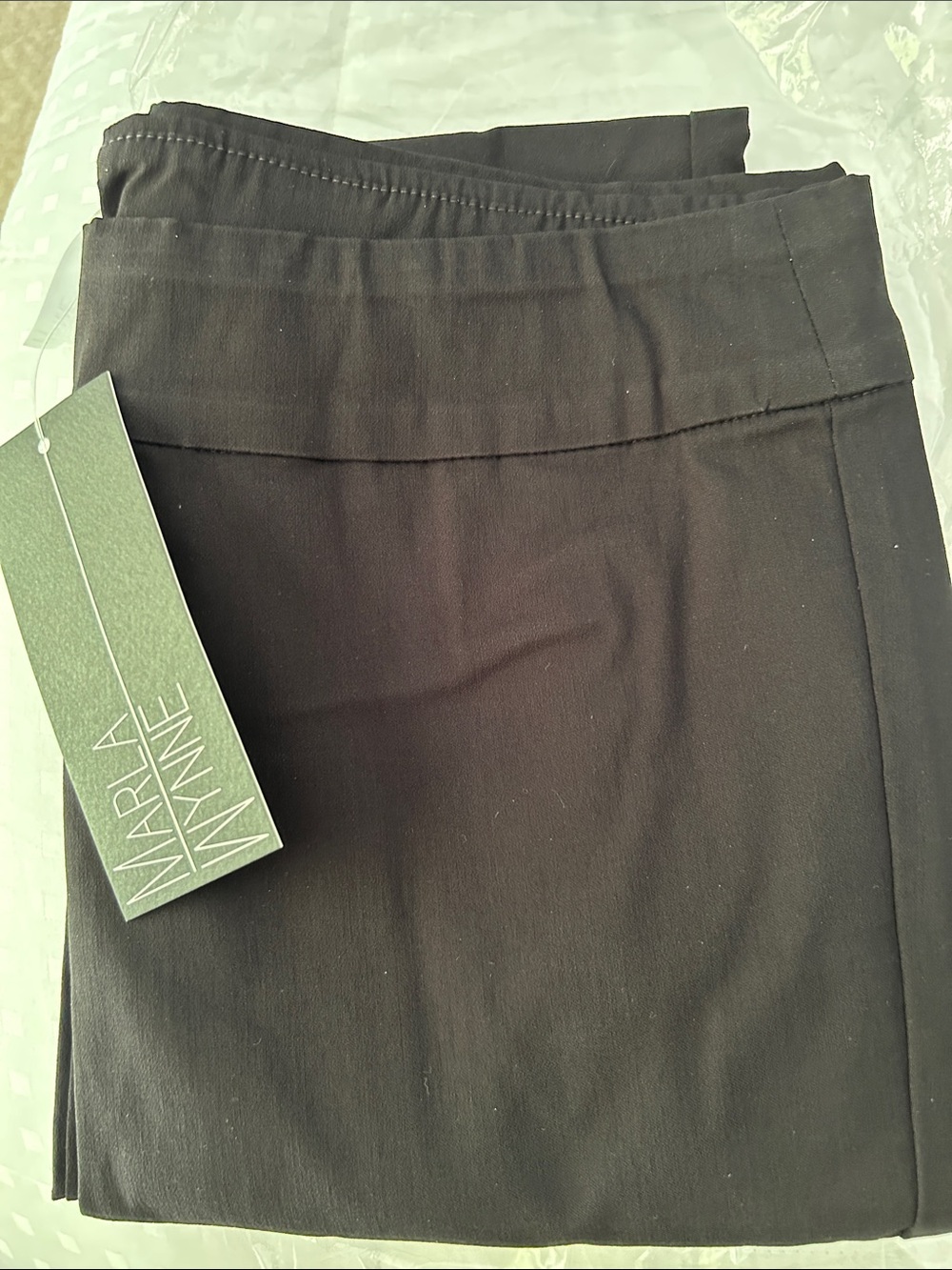 MarlaWynne Black Flatterfit pants